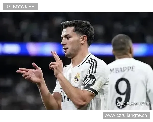 阿斯报道小雷耶斯续约皇马继续在青训体系中稳步成长