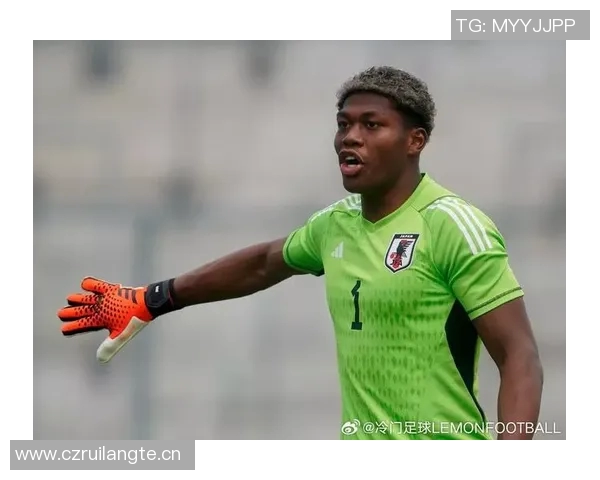 阿尔米隆精彩凌空射门成功破门铃木彩艳毫无反应