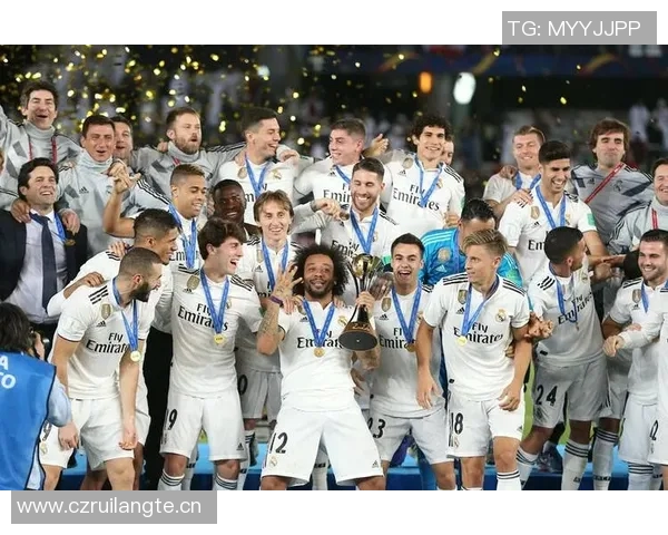 贝林厄姆与贝克汉姆的惊人相似之处揭示了英雄与恶棍的双重身份 贝林厄姆与贝克汉姆的惊人相似之处揭示了英雄与恶棍的双重身份