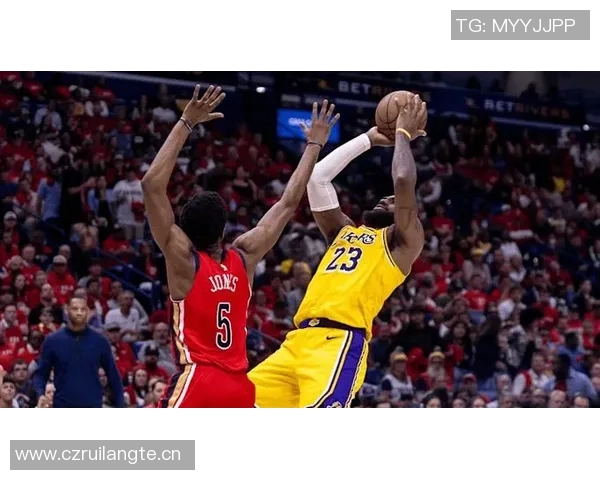 湖人新签赫伯特琼斯三年6758万多队认为其价值可达两个首轮选秀权