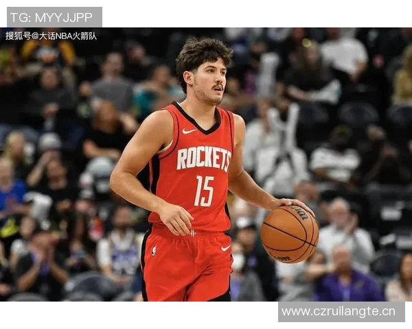 乌度卡称赞谢泼德投射能力期待他在阅读防守与传球方面的进步