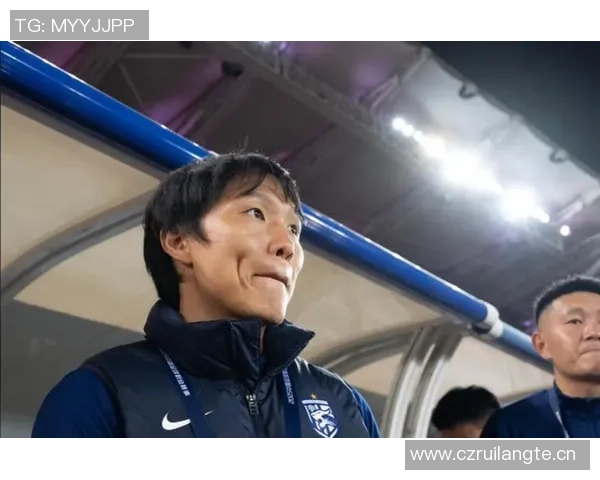 邓卓翔参加A级教练员培训班明年是否执教三镇仍待确认