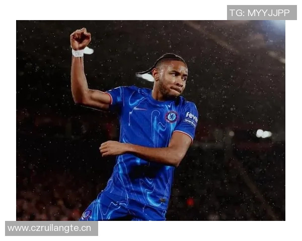 恩昆库希望继续效力AC米兰经纪人与费内巴切并无接触