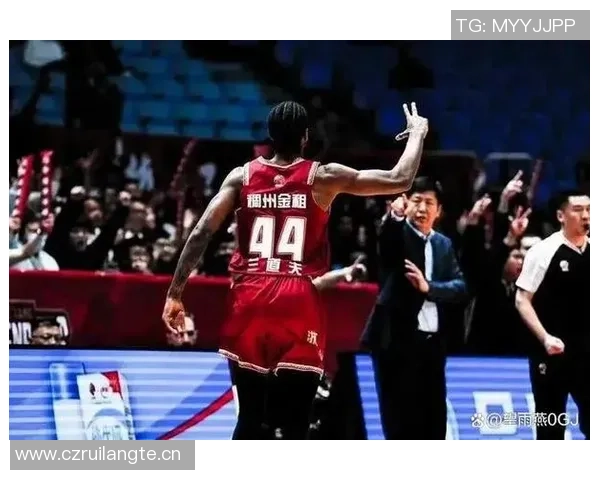 浙江男篮迎新外援布兰登兰道夫助力德甲得分王之路