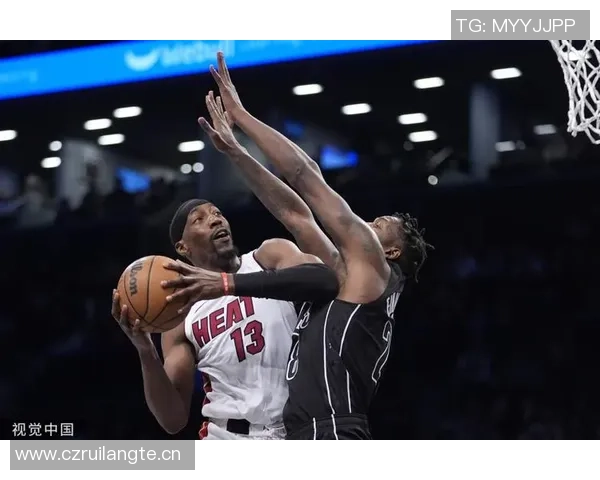 马绍尔全力以赴表现出色14投7中罚球5中4贡献18分6篮板